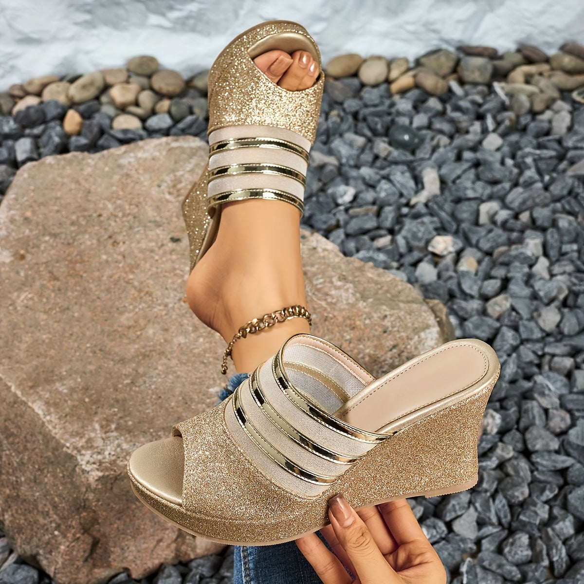 Elegant Women's Casual Wedge Sandals, Fashionable and Beautiful Lace Design, Comfortable Thick Sole Versatile Slip-On, Suitable for Parties and Banquets, Women Shoes