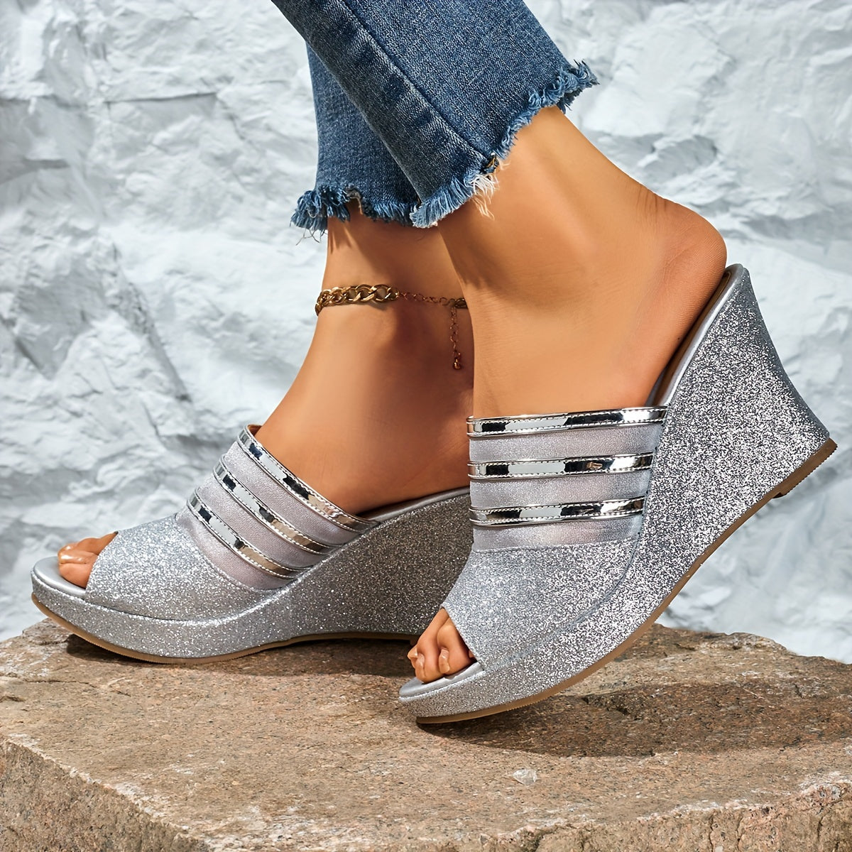 Elegant Women's Casual Wedge Sandals, Fashionable and Beautiful Lace Design, Comfortable Thick Sole Versatile Slip-On, Suitable for Parties and Banquets, Women Shoes