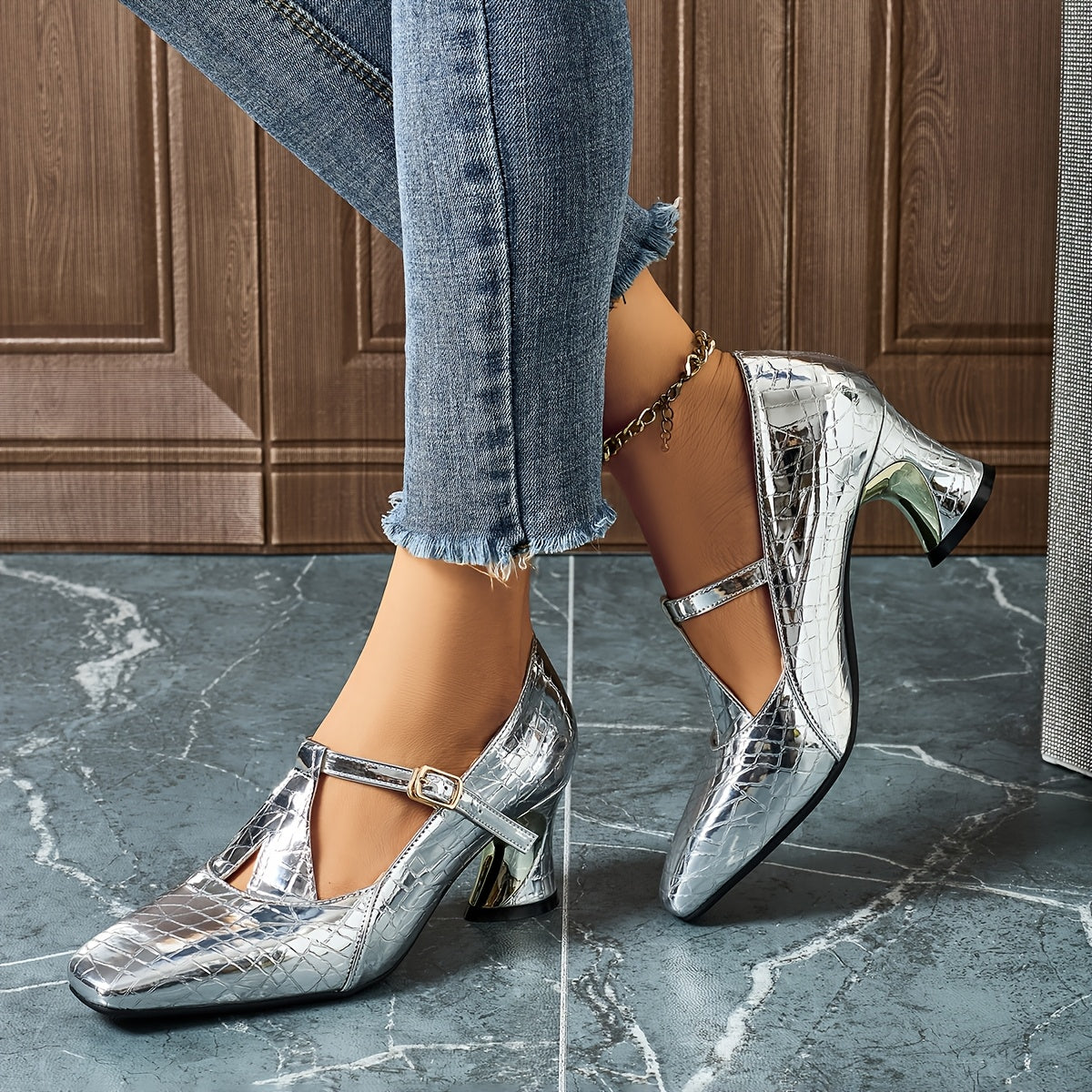 Ladies' Fashionable New Versatile Temperament Socialite Square Toe High Heels, Women Shoes