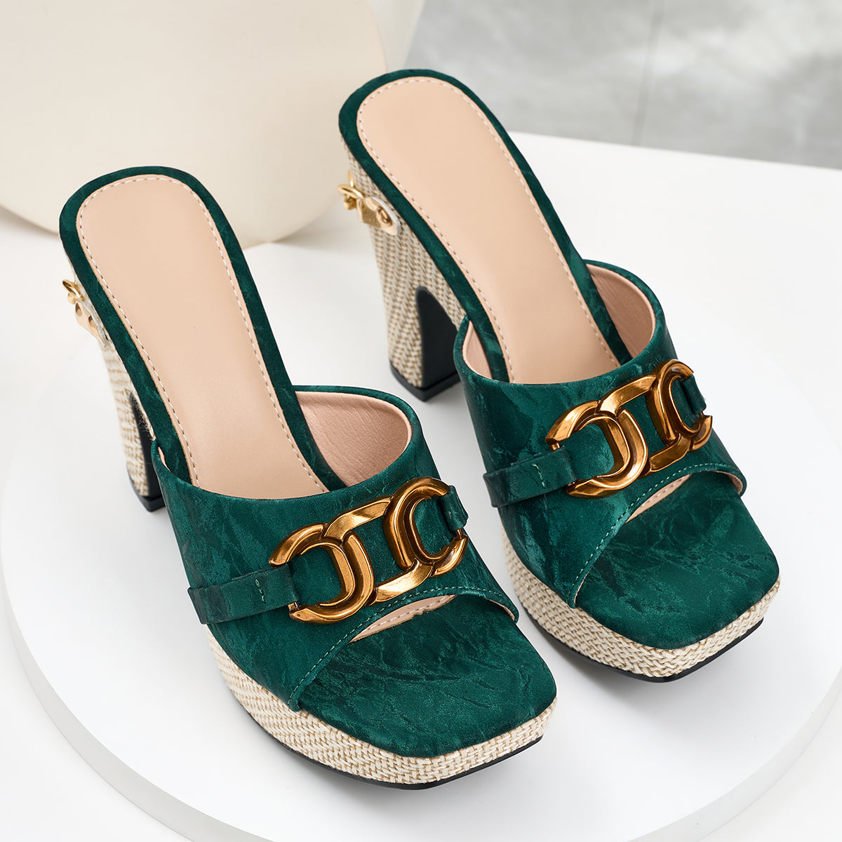 Elegant Women's Metal Buckle Chunky Heel Outdoor High Heel Sandals, Women Shoes