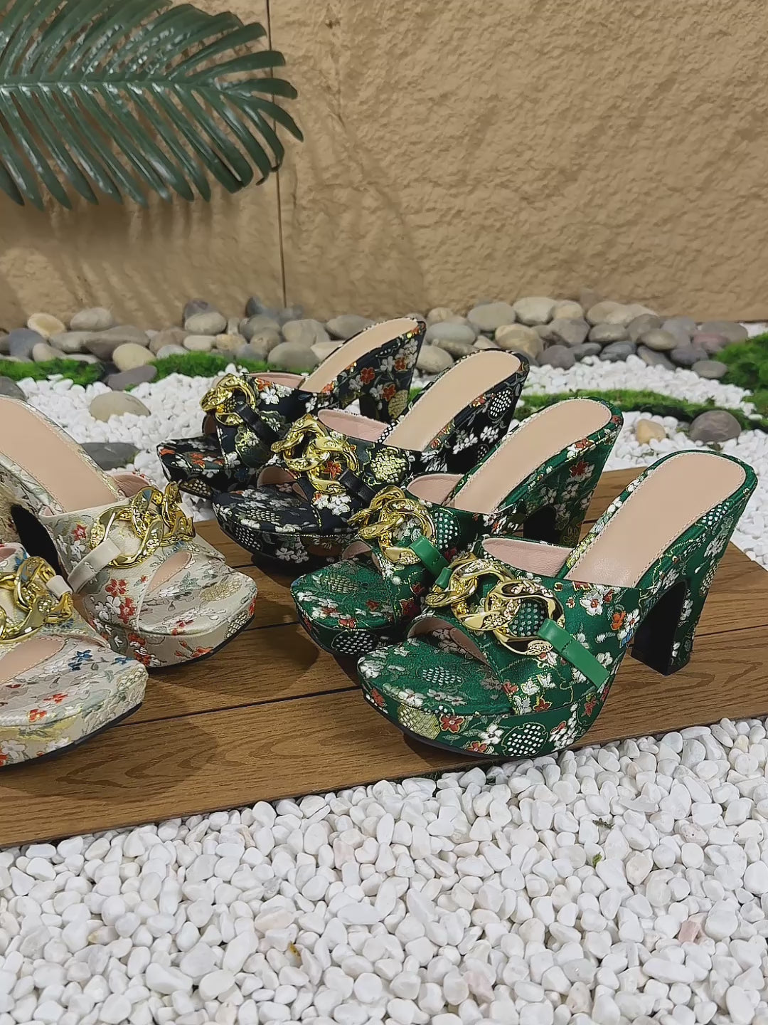 Elegant Women's Metal Buckle High Heel Sandals with Golden Thread Accents, Square Toe Open-Toe Slides, Bohemian Style Slip-On, Suitable for Banquets, Weddings, and Any Occasions, Women Shoes