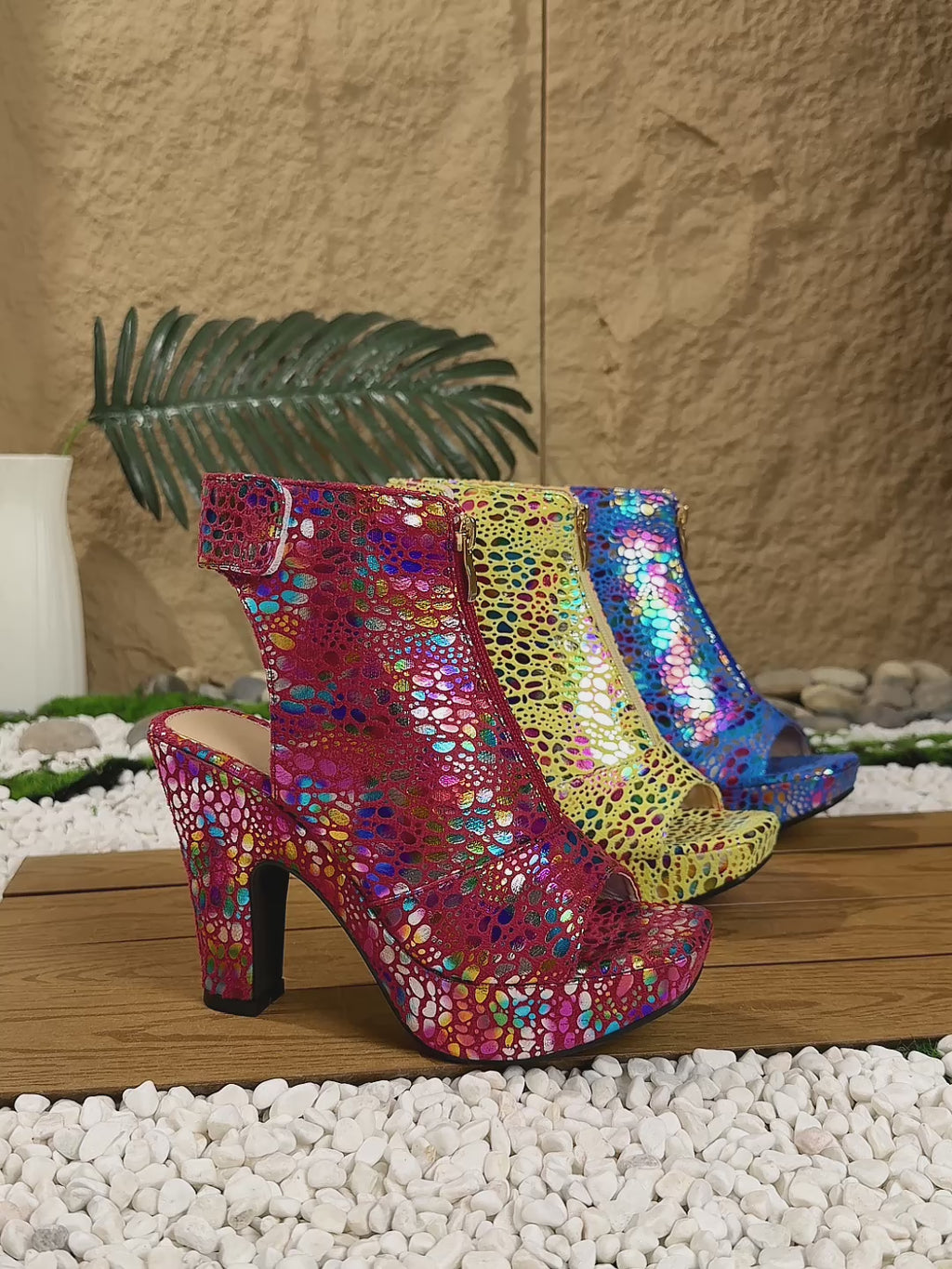 Elegant Women'S High-Heeled Open-Toe Sandals with a High-Top Zipper, Featuring a Printed Ethnic Style And Square Toe Design, Suitable for Weddings, Banquets, Parties, And Any Occasion for Wearing High Heels., Women Shoes