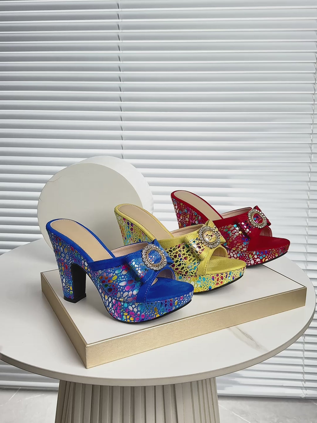 Women'S Stylish Round-Toe Metallic Animal Print Sandals with Bow And Rhinestone Buckle, Perfect for Parties, Women Shoes