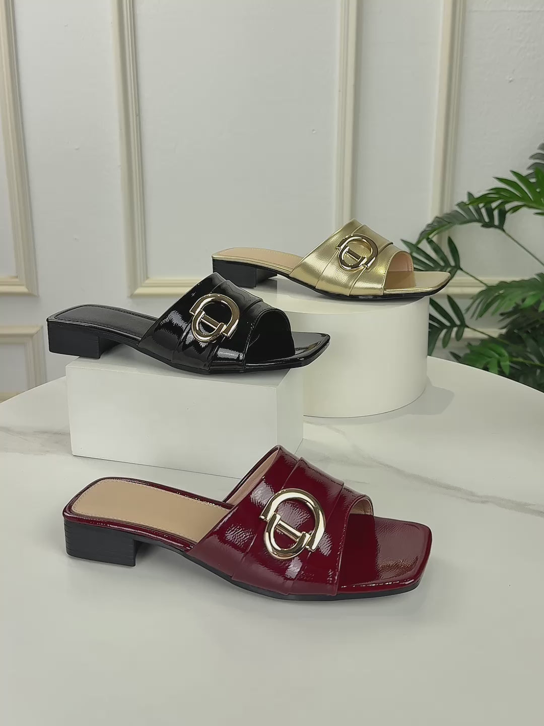 Ladies' Fashionable And Elegant Open-Toe Low-Heeled Sandals with a Square Toe And Metal Buckle, Suitable for Casual Parties, Banquets, And Outdoor Occasions., Women Shoes